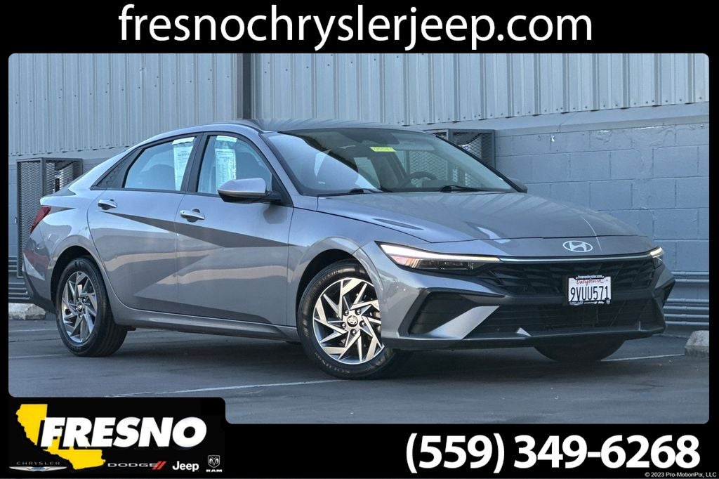 2024 Hyundai Elantra SEL in Fluid Metal — front three-quarter view